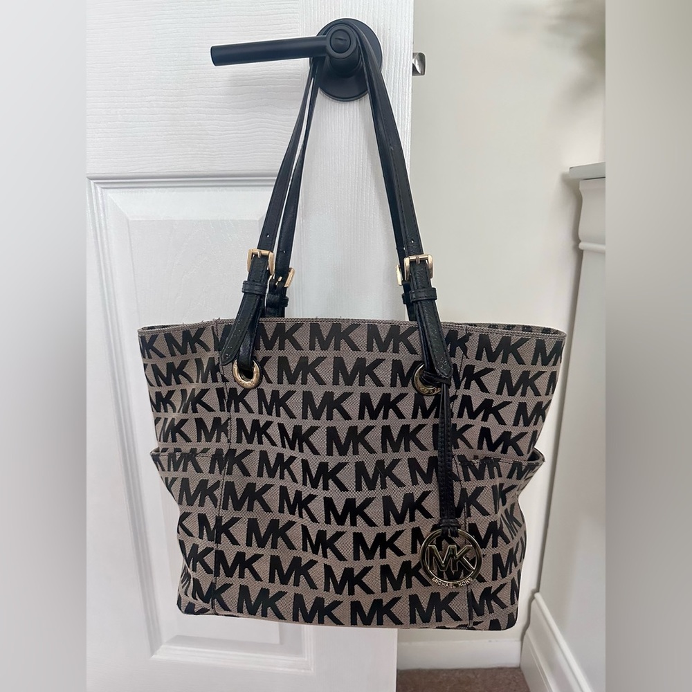 Michael Kors Black and Tan Tote Bag